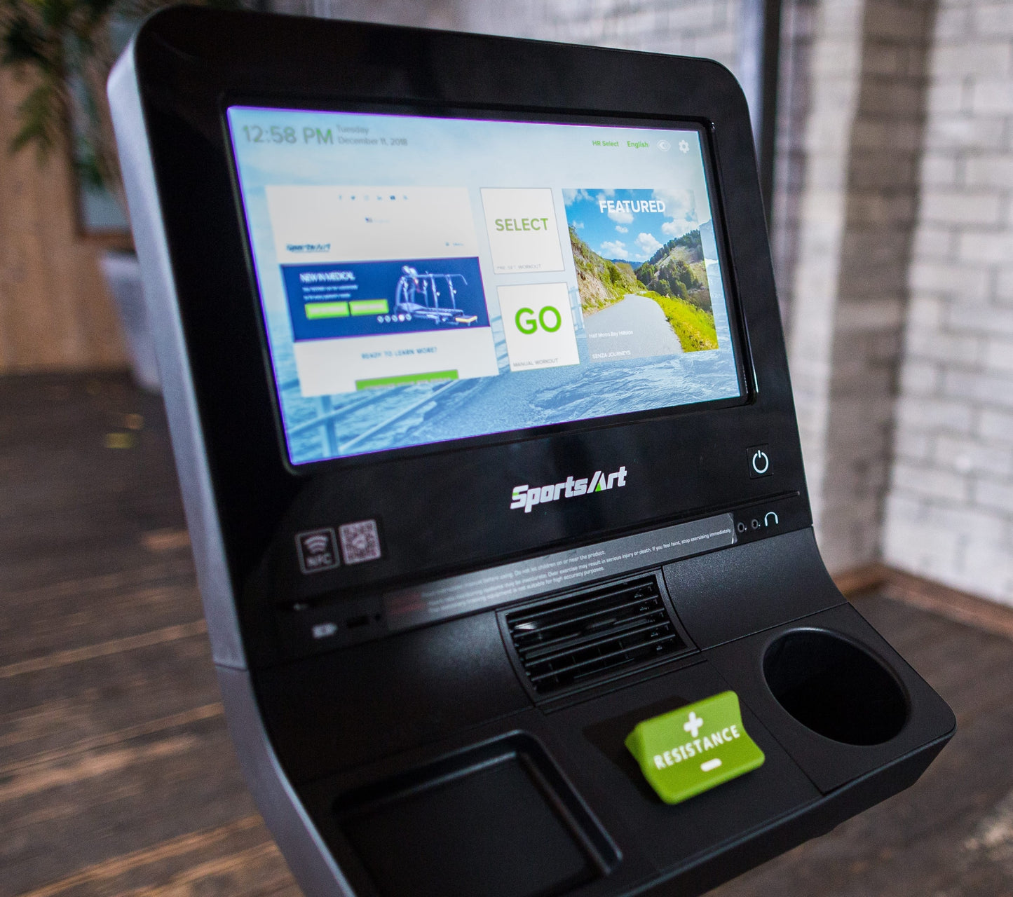 Sportsart Cross Trainer, Crosstrainer V886 Verso