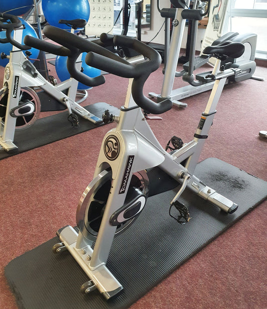 Tomahawk Indoor Cycle Bike S-Serie, Silber, gebraucht - geprüfter Zustand