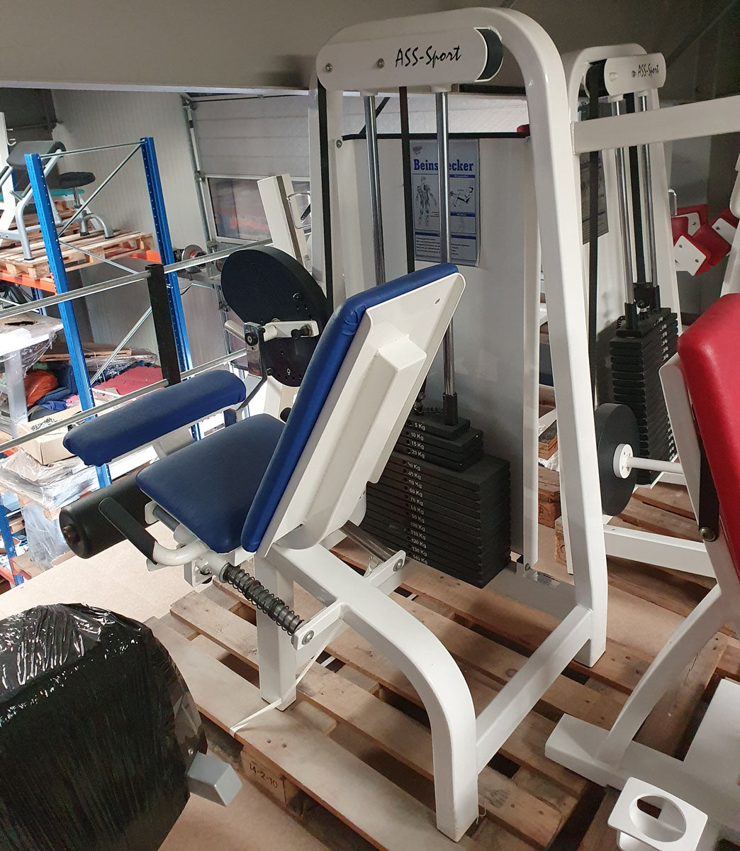 ASS-Sport Beinstrecker, Leg Extension, verstellbar, 140kg Gewichtsblock, Rahmen Weiß, Polster Blau, gebraucht - überholter Zustand