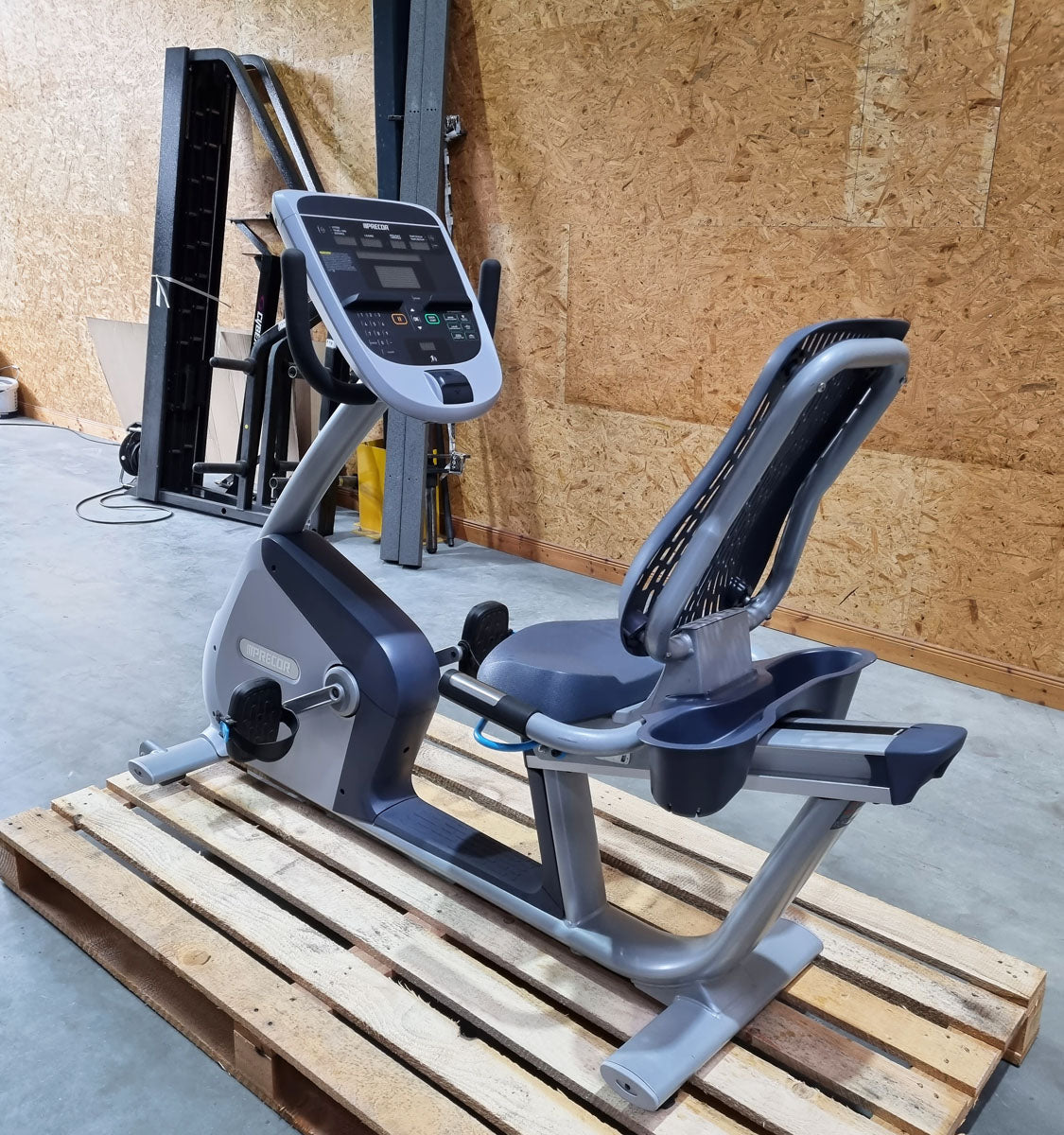 Precor 6 Cardioeräte im Set, nur 3 Jahre alt, neue Modelle, Laufband, AMT, Crosstrainer EFX, Ergometer, Recumbent etc, gebraucht - überholter Zustand
