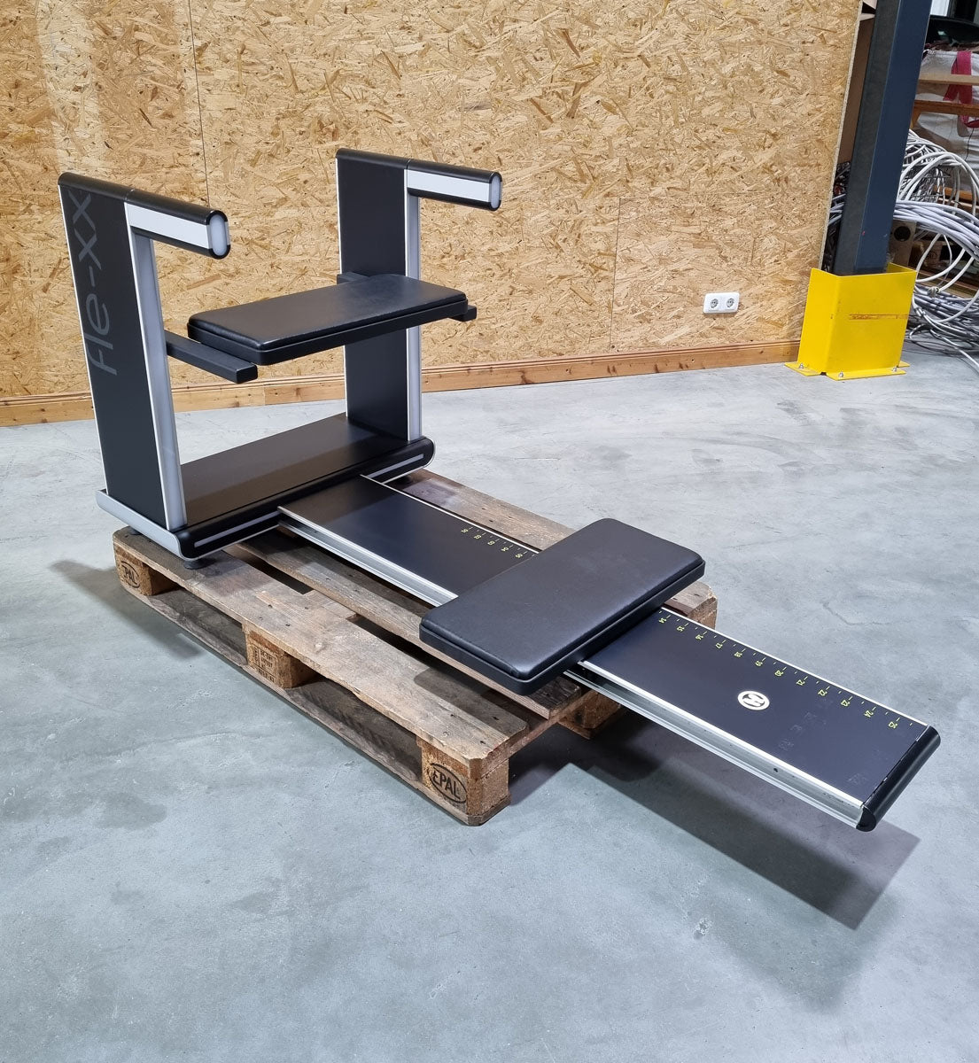 Fle-xx Flexx Dehngerät Gluteus und Hüftbeuger, Einzelgerät - guter gebrauchter Zustand