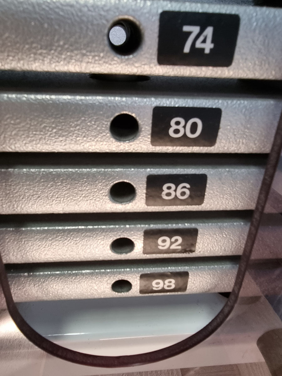 Proxomed Bauchbeuger / Rückenstrecker Kombigerät, 2 in 1 Kombigerät, Rahmenfarbe Weiß, Polsterfarbe Schwarz, gebraucht - überholter Zustand