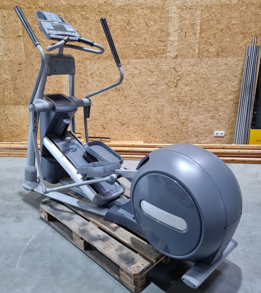 Precor Crosstrainer, EFX 576i mit CrossRamp - Steigung verstellbar, Ellipsentrainer - gebraucht - überholter Zustand