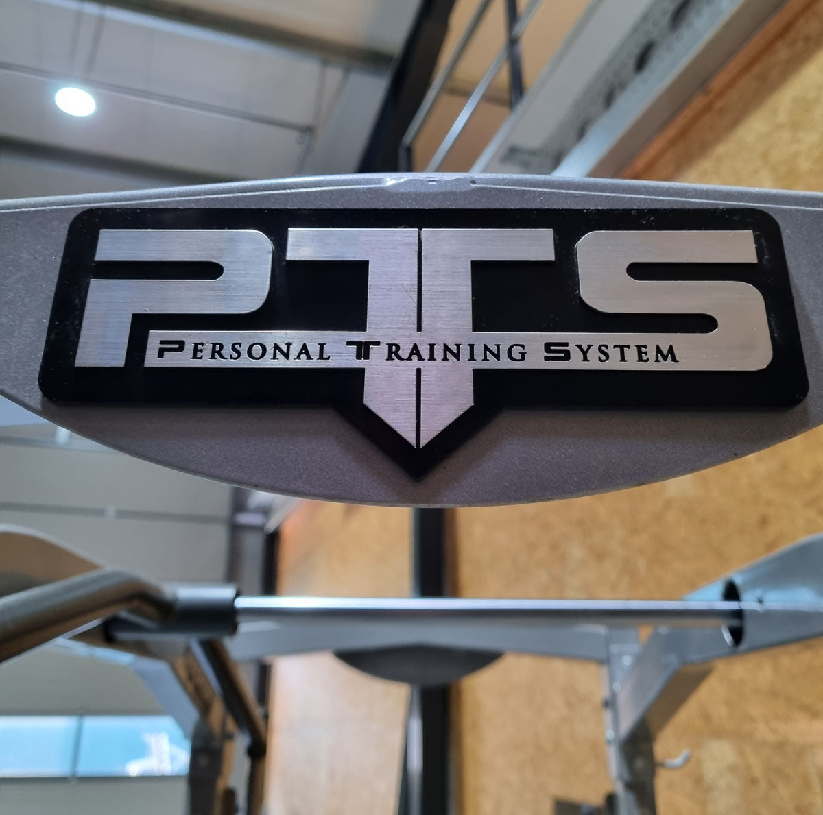 Hoist PTS 3D Multipresse mit Kabelzug Crossover, Max Rack Smith Machine with Cable Crossover, Dual Adjustable Pulley DAP, Rahmenfarbe Silber, gebrauchter - überholter Zustand