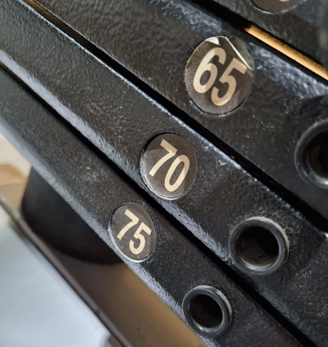 SVG Schulterblattfixator / Stützstemme - Latzug und Dips - Kombigerät 2 in 1, Rahmenfarbe Grau, Polsterfarbe Blau, gebraucht - überholter Zustand