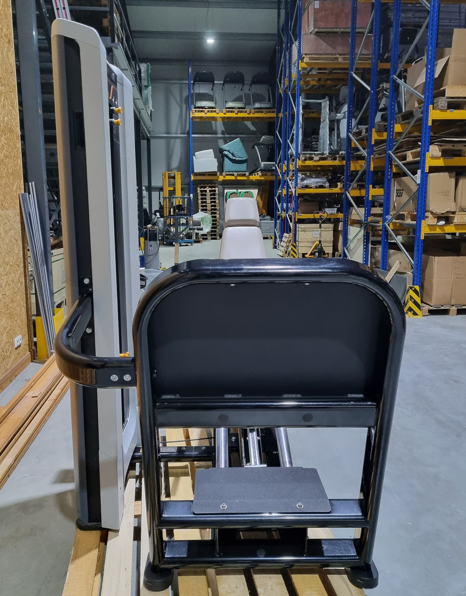 Precor Beinpresse sitzend, LegPress seated, Rahmenfarbe Schwarz, Polsterfarbe Grau, gebraucht - überholter Zustand