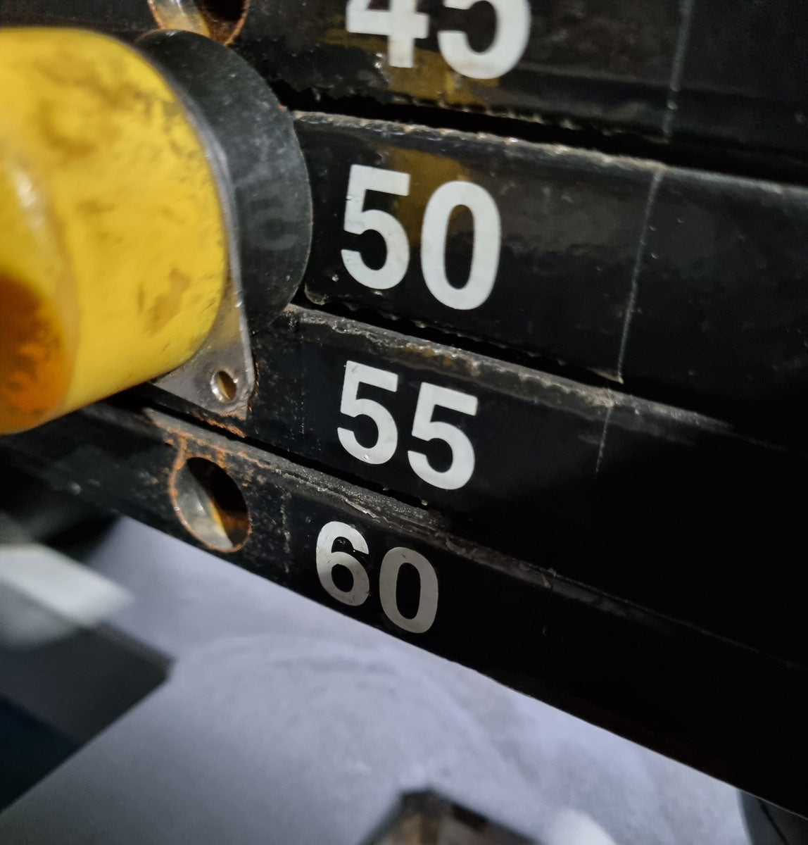 Technogym Seated Calf Sitting Calf Machine, Sitting Calf, Silverline, Oldschool, Frame color silver, used with signs of wear
