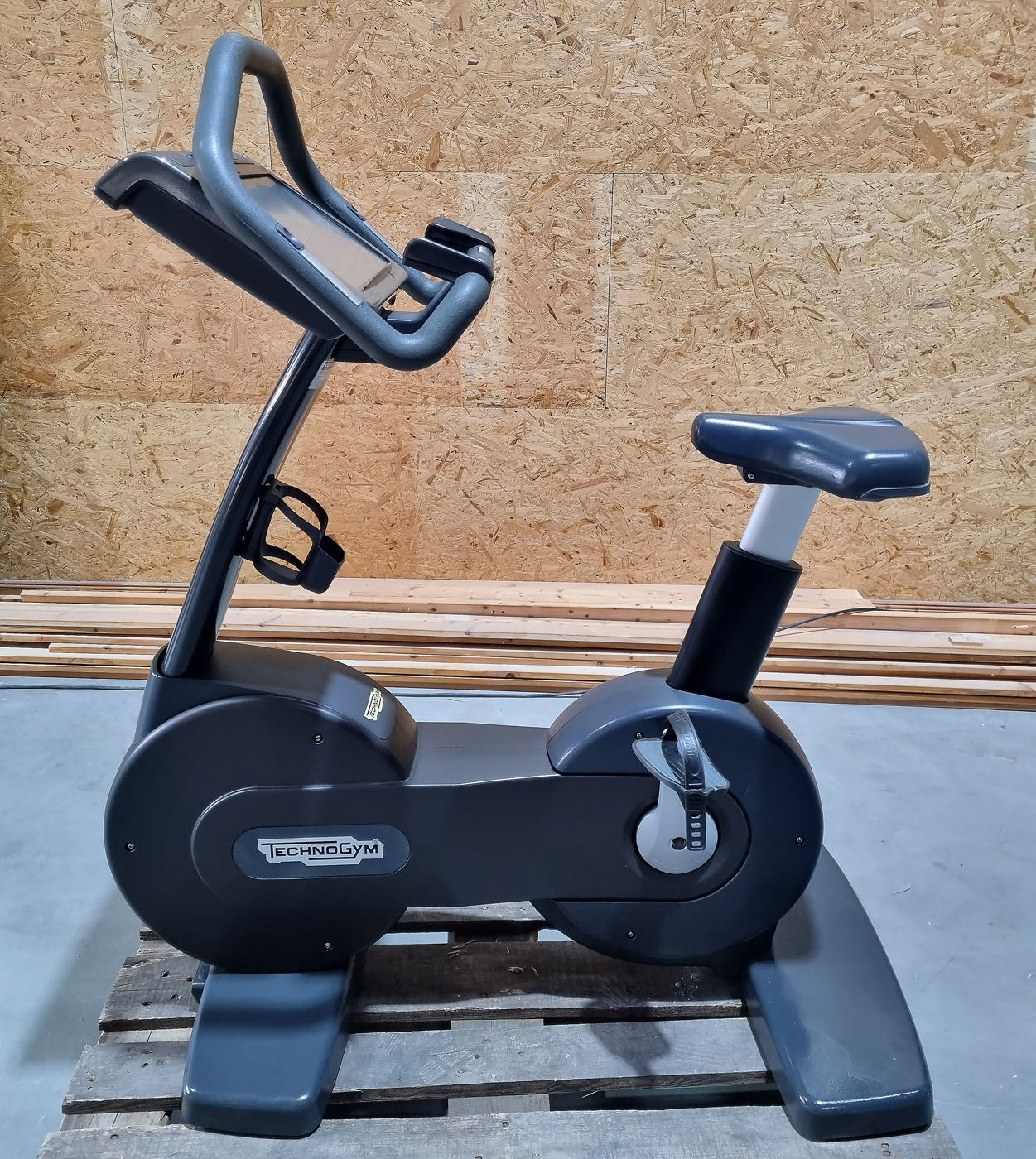 TechnoGym Ergometer Excite Line New Bike 700, Unity Touch Display, used - refurbished condition