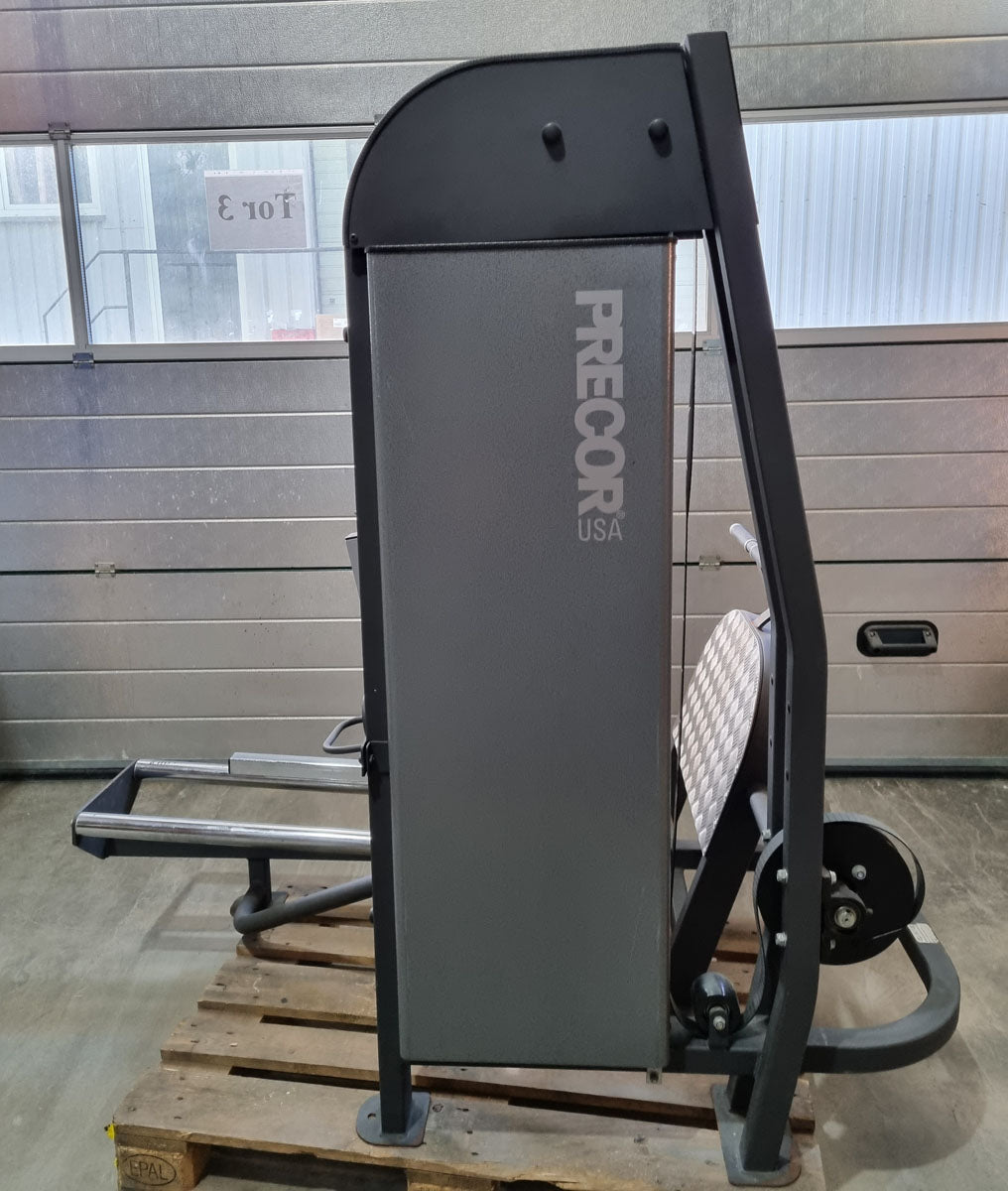 Precor Beinpresse Seated Legpress, Kompaktes Design, Rahmenfarbe Schwarz, Polsterfarbe Schwarz, gebrauchter - überholter Zustand