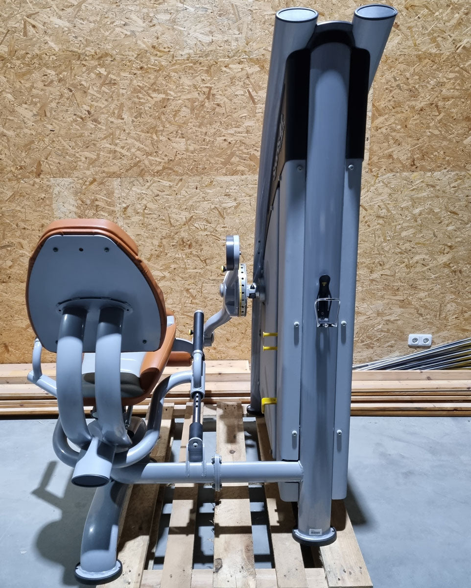 SportsArt Beinstrecker, Leg Extension, Status Serie, Verkleidung neu lackiert, Rahmenfarbe Silber, gebraucht - überholter Zustand