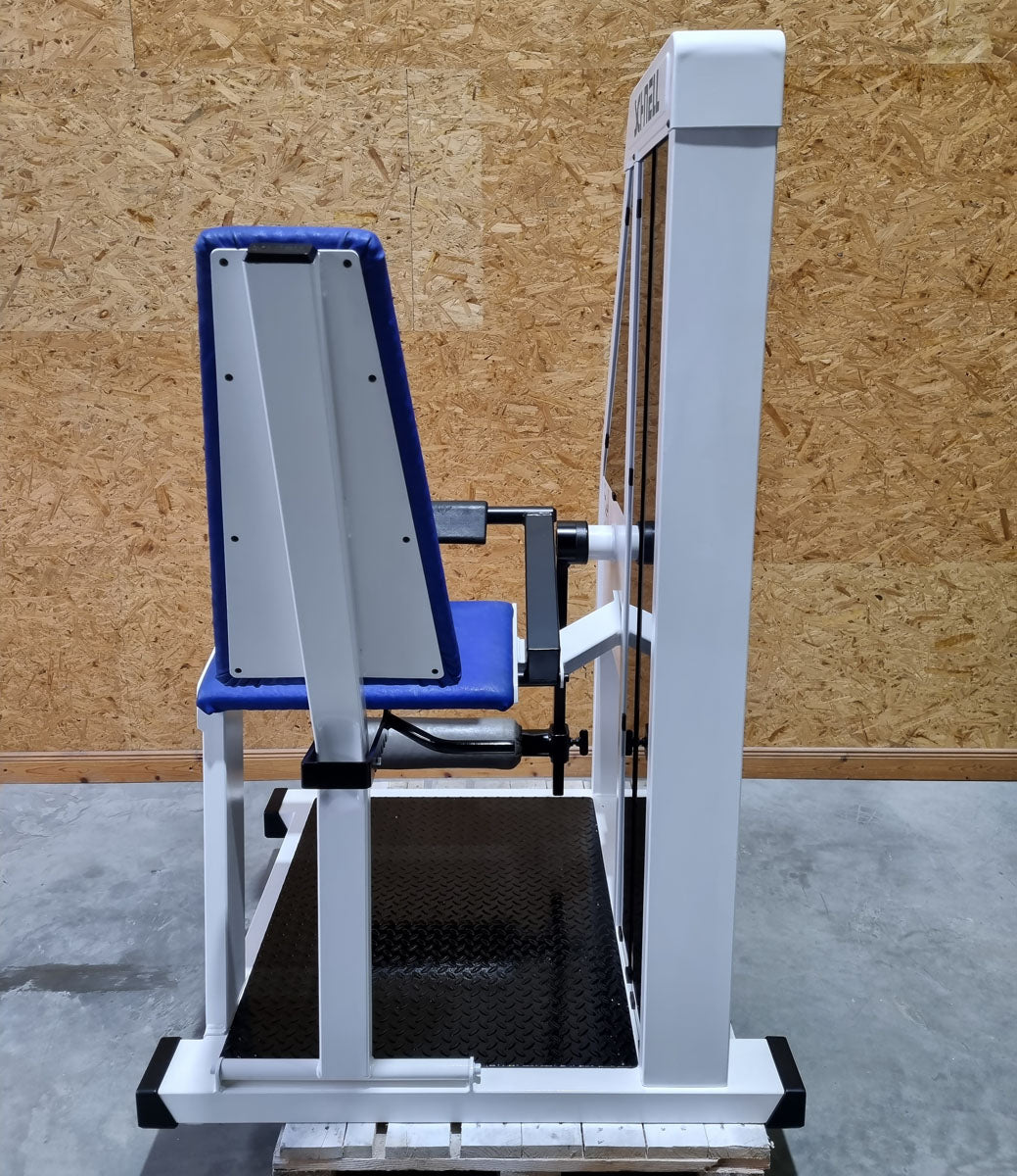 Schnell Beinstrecker und Beinbeuger sitzend im Set 2 Geräte - Neu lackiert - Leg Curl und Leg Extension, Rahmenfarbe Weiß, Polsterfarbe Blau, gebraucht - überholter Zustand