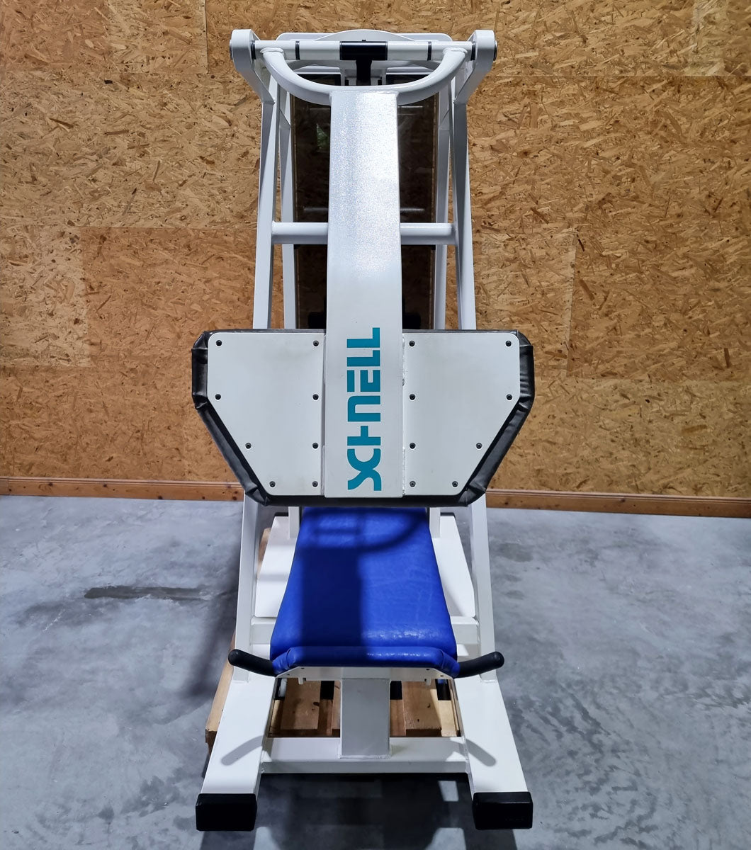 Schnell Beinpresse 45° Legpress, Beinpress-Maschine aus der Target Kompakt Line - Oldschool Bodybuilding, Rahmenfarbe Weiß, gebrauchter - überholter Zustand