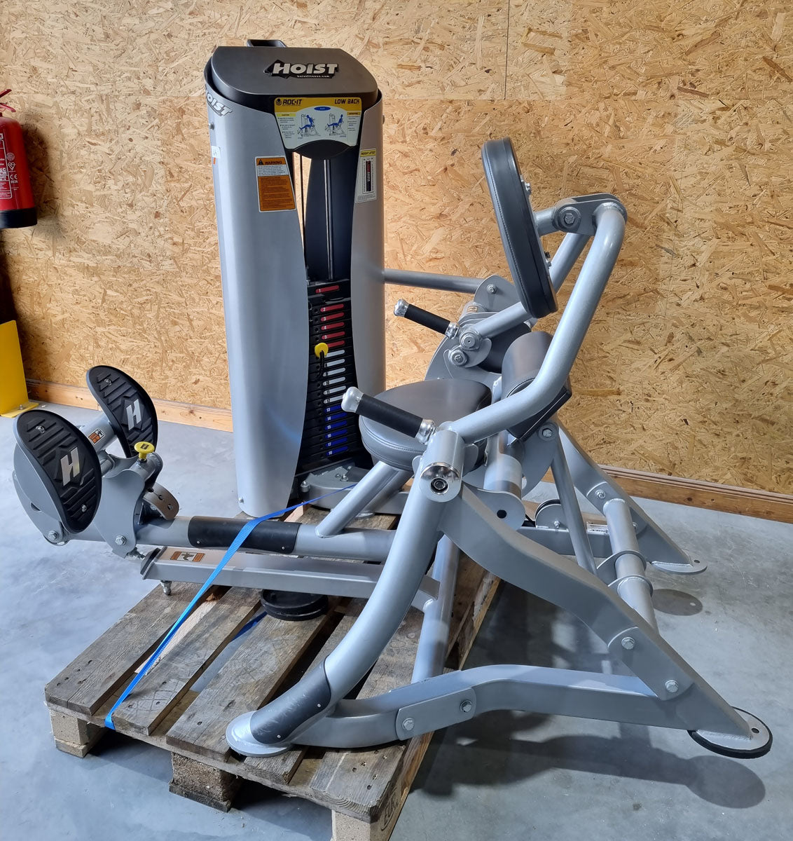 Hoist Roc-IT Low Back RS1204, Lower Back, Rückenstreckermaschine, Unterer Rücken, Roc IT Selectorized Serie mit Steckgewichten, Vorgänger vom RS-2204, Rahmenfarbe Silber, gebraucht - überholter Zustand
