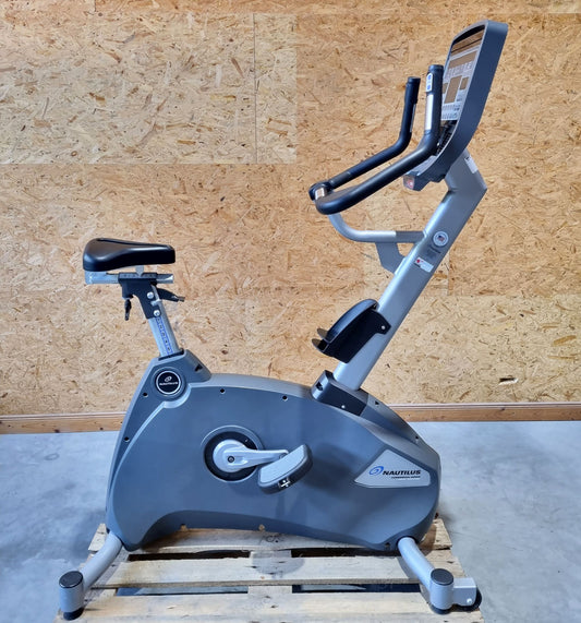 Nautilus Ergometer Upright Bike, LED Display,  gebraucht - überholter Zustand