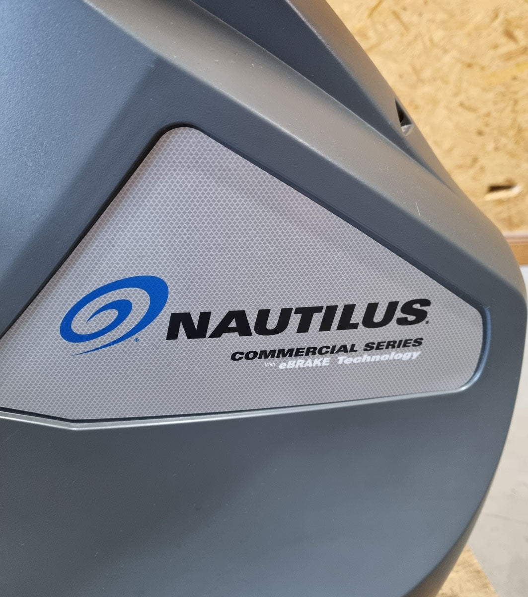 Nautilus Ergometer Upright Bike, LED Display, gebraucht - überholter Zustand