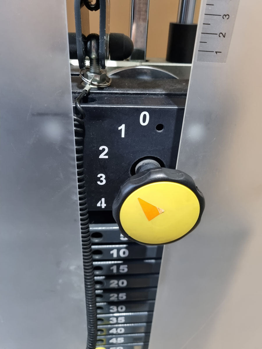 Proxomed shoulder blade fixator support press combo, Compass 530, lat pulldown and dip 2-in-1 combo machine, MPG, rehab, frame color silver, upholstery color red, used - refurbished condition