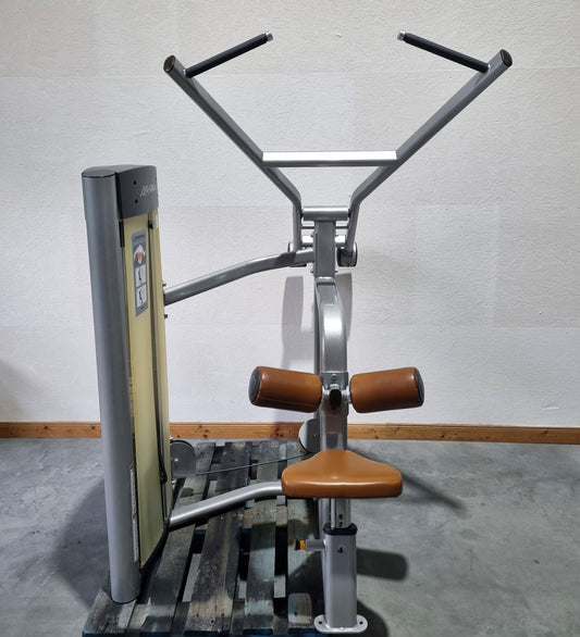 Life Fitness Optima Series Latissimuszug, Latzug, Lat Pulldown OSPD, Rahmenfarbe Silber, Polsterfarbe Braun, gebrauchter - überholter Zustand