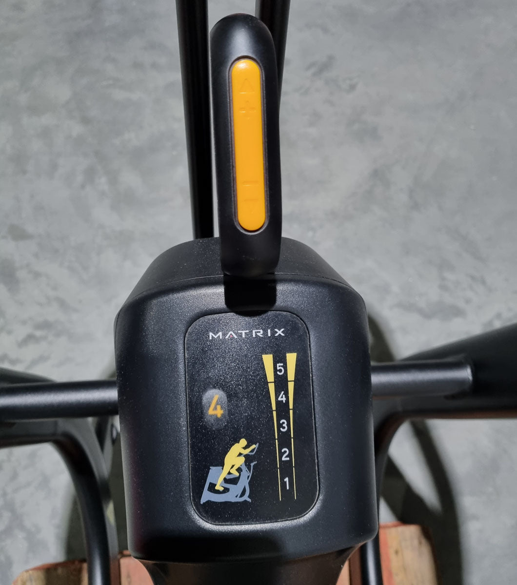 Matrix S-Force Performance Trainer, Crosstrainer, Stepper, Ergometer, HIIT Interval Training, gebrauchter - überholter Zustand