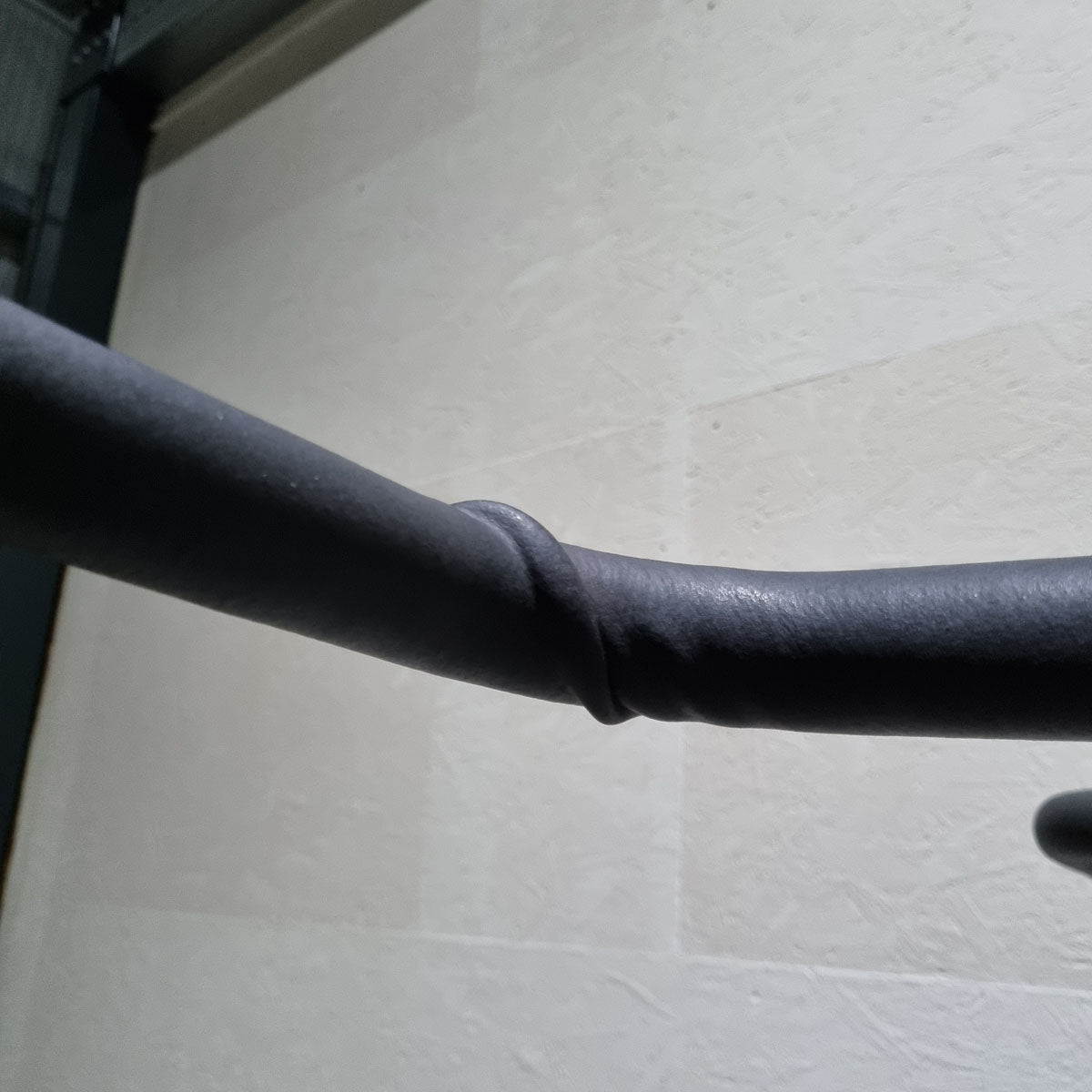 Stairmaster Gravitron 2000 AT Dip-Chin, Dip-Klimmzugmaschine mit Gewichtsunterstützung, Rahmen Weiß, gebraucht - überholter Zustand