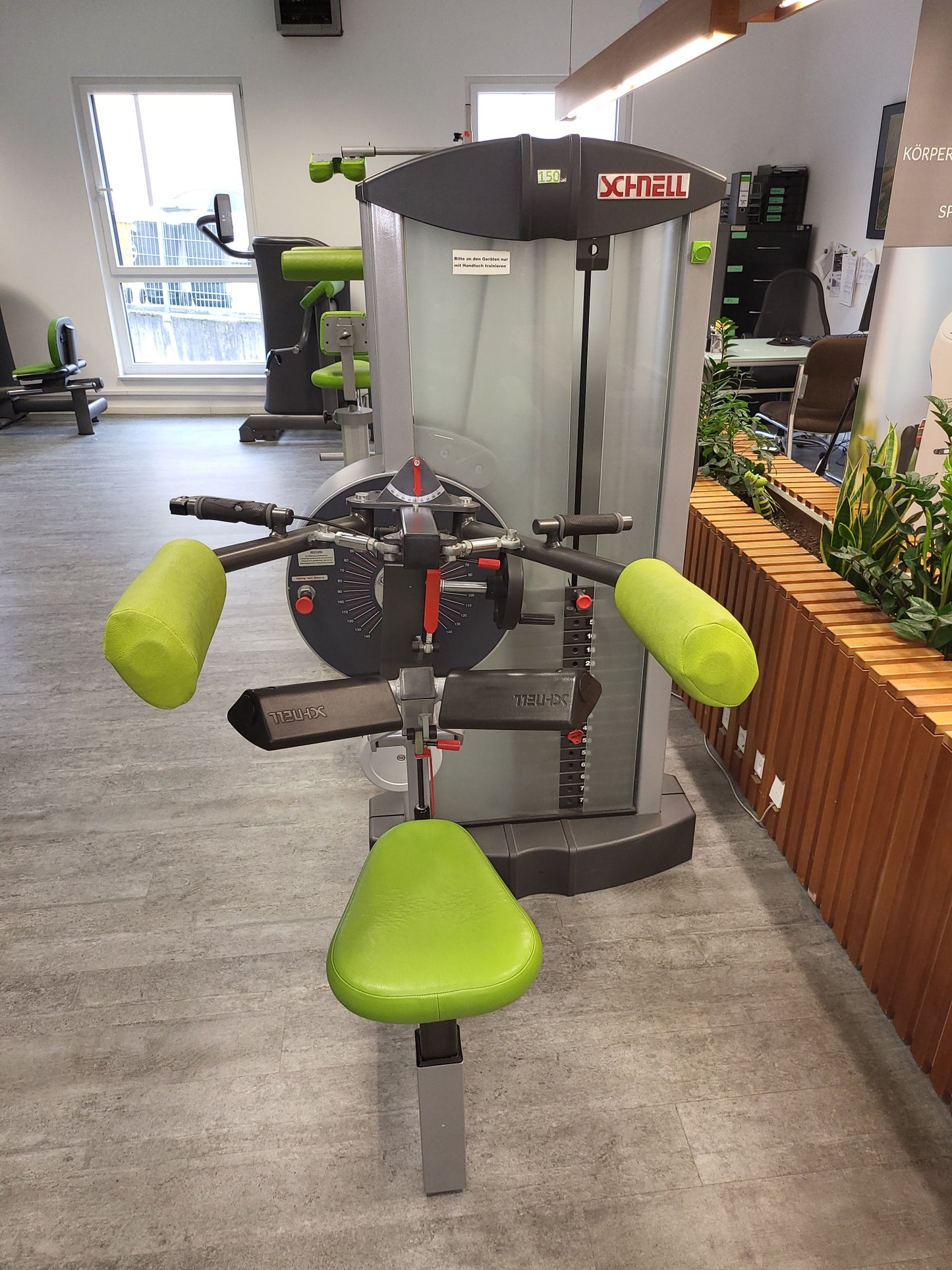 Schnell Target Line 8 Kraftgeräte im Set, Gerätepark, Rahmen Silber, gebraucht - überholter Zustand