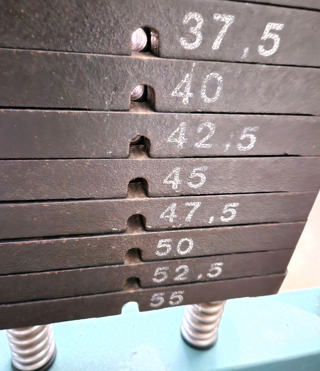 Gym80 Glutaeus radial, Pomaschine, Gluteus Kick, Rahmenfarbe Türkis, gebraucht - geprüfter Zustand