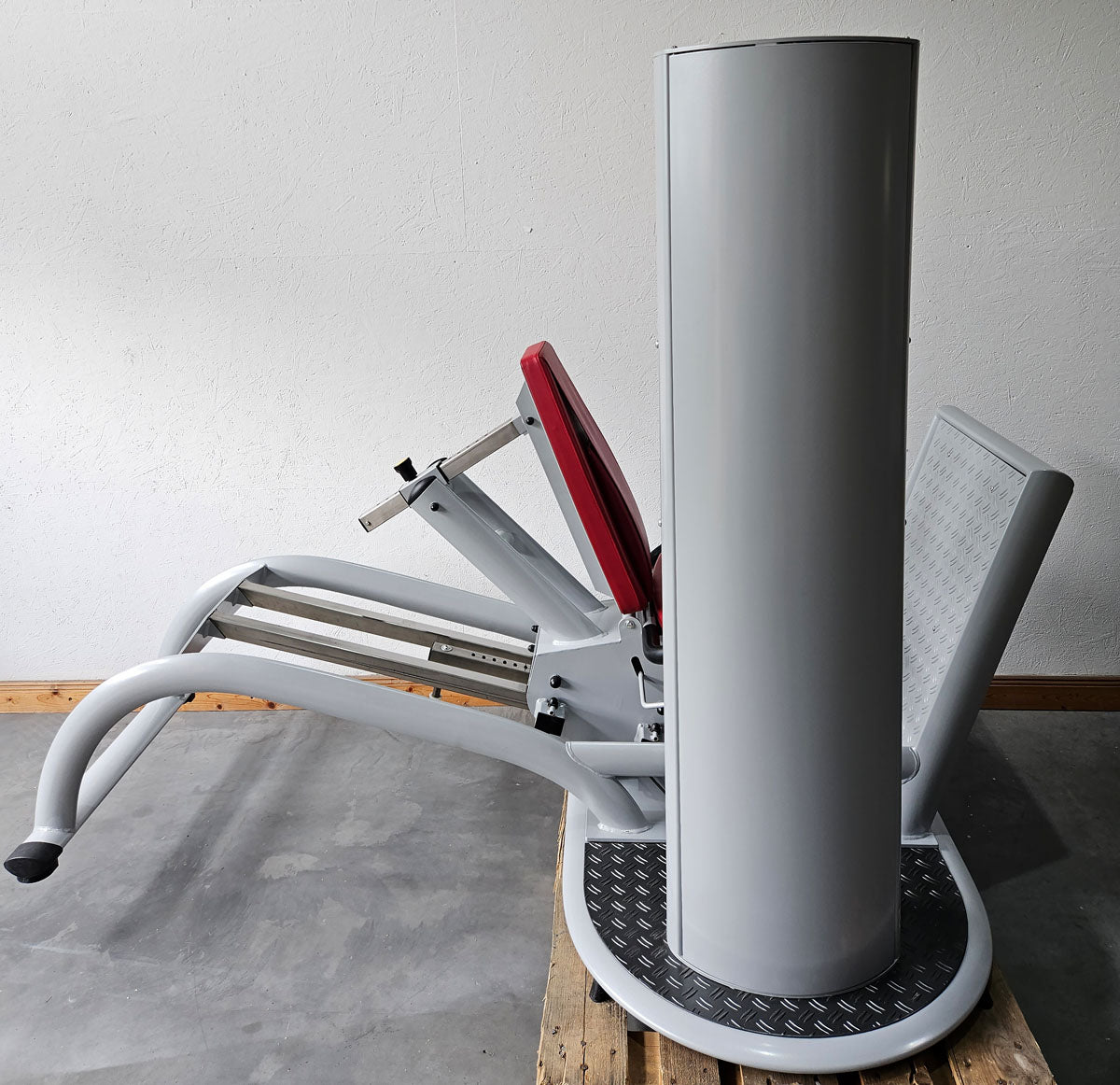 Dr. Wolff Beinpresse 806 Variante XS - extra platzsparend gebaut, ähnlich Funktionsstemme, Gerät aus Präventions-Park, Rahmenfarbe Silber, gebrauchter - überholter Zustand