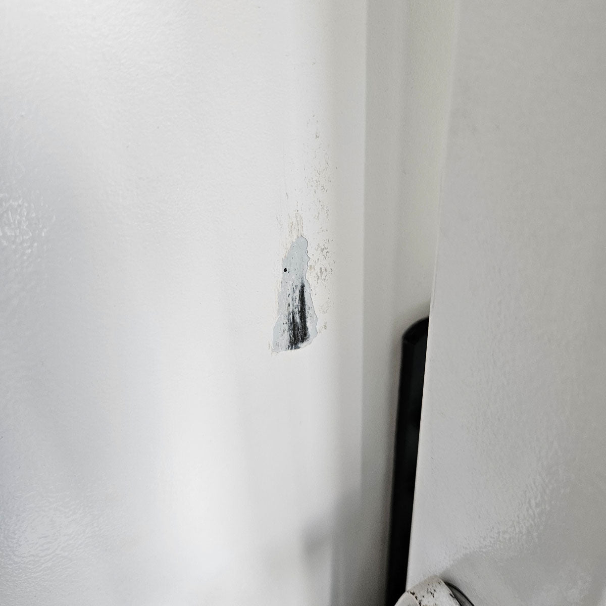 Gym80 Adduktorenmaschine, Hip Adductor, sitzend, Oldschool Bodybuilding Kraftgerät - Edition oder Classic Line, Rahmen Weiß, gebraucht mit Gebrauchsspuren