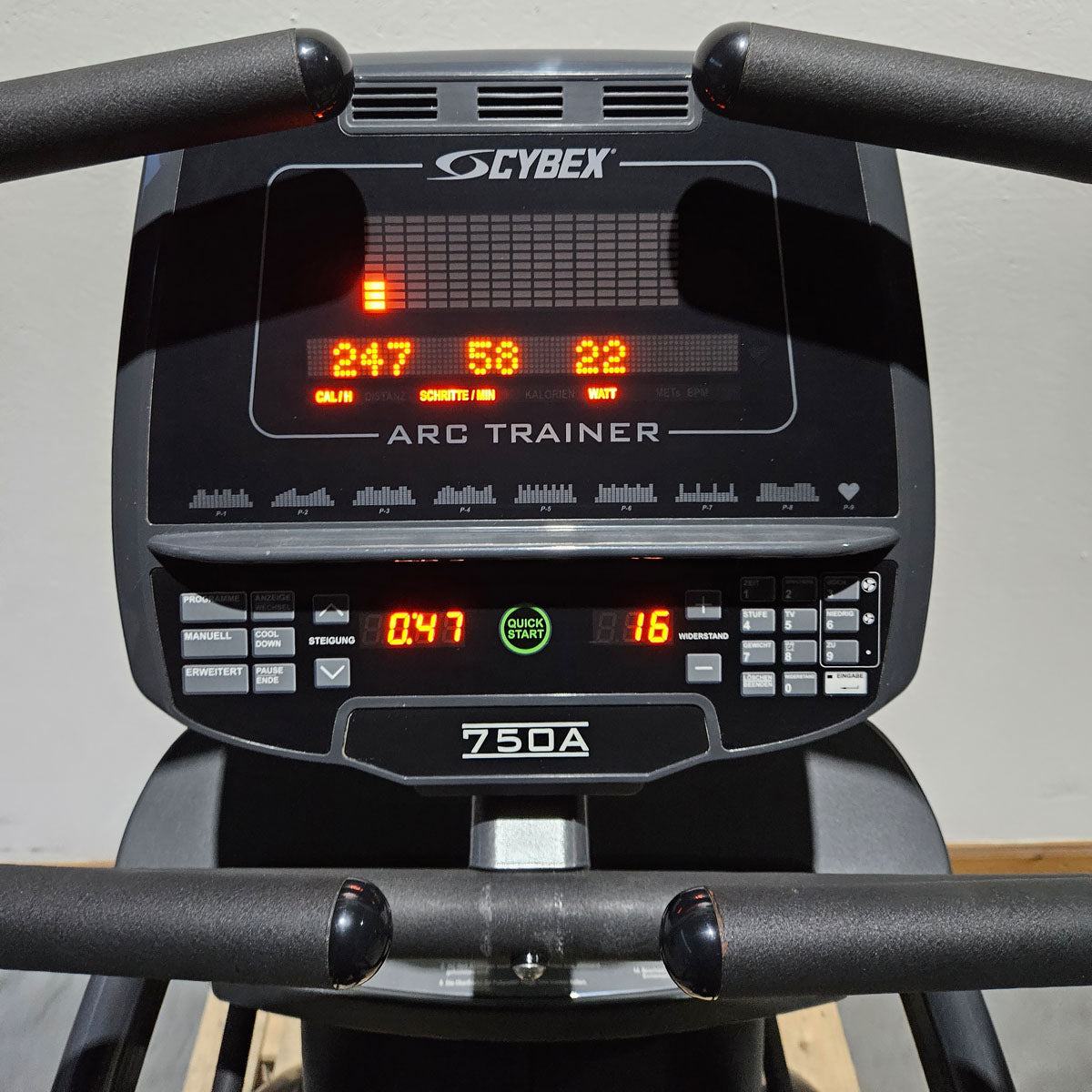 Cybex Arc Trainer 750A Lower Body, cross trainer, elliptical trainer with height-adjustable ramp, stepper, LED display, frame color anthracite, used - refurbished condition