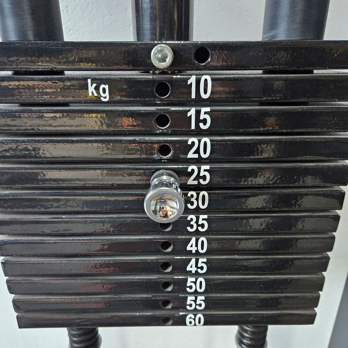 Trizepsmaschine Horizontal, Trizepsstrecker, Triceps Extension, Hersteller ähnlich Gym80 oder L+K, Rahmenfarbe Anthrazit, gebraucht - geprüfter Zustand