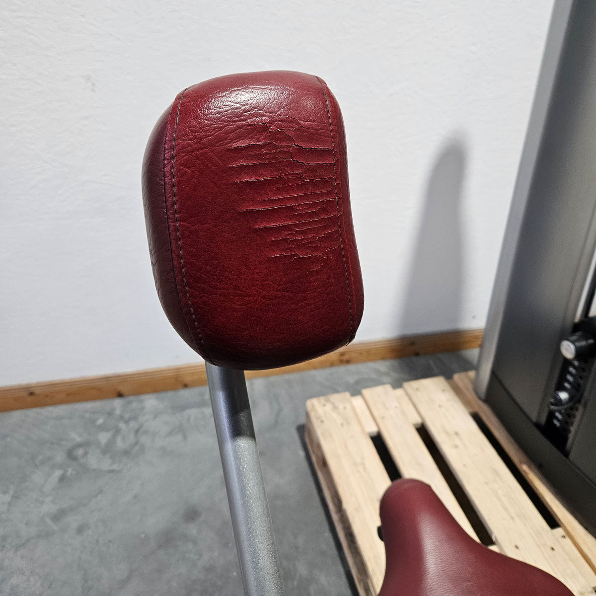 Life Fitness Abdominal Crunch, Bauchmaschine, Bauchmuskelmaschine, Abs Crunch, Signature Series, Rahmenfarbe Silber, gebraucht - überholter Zustand