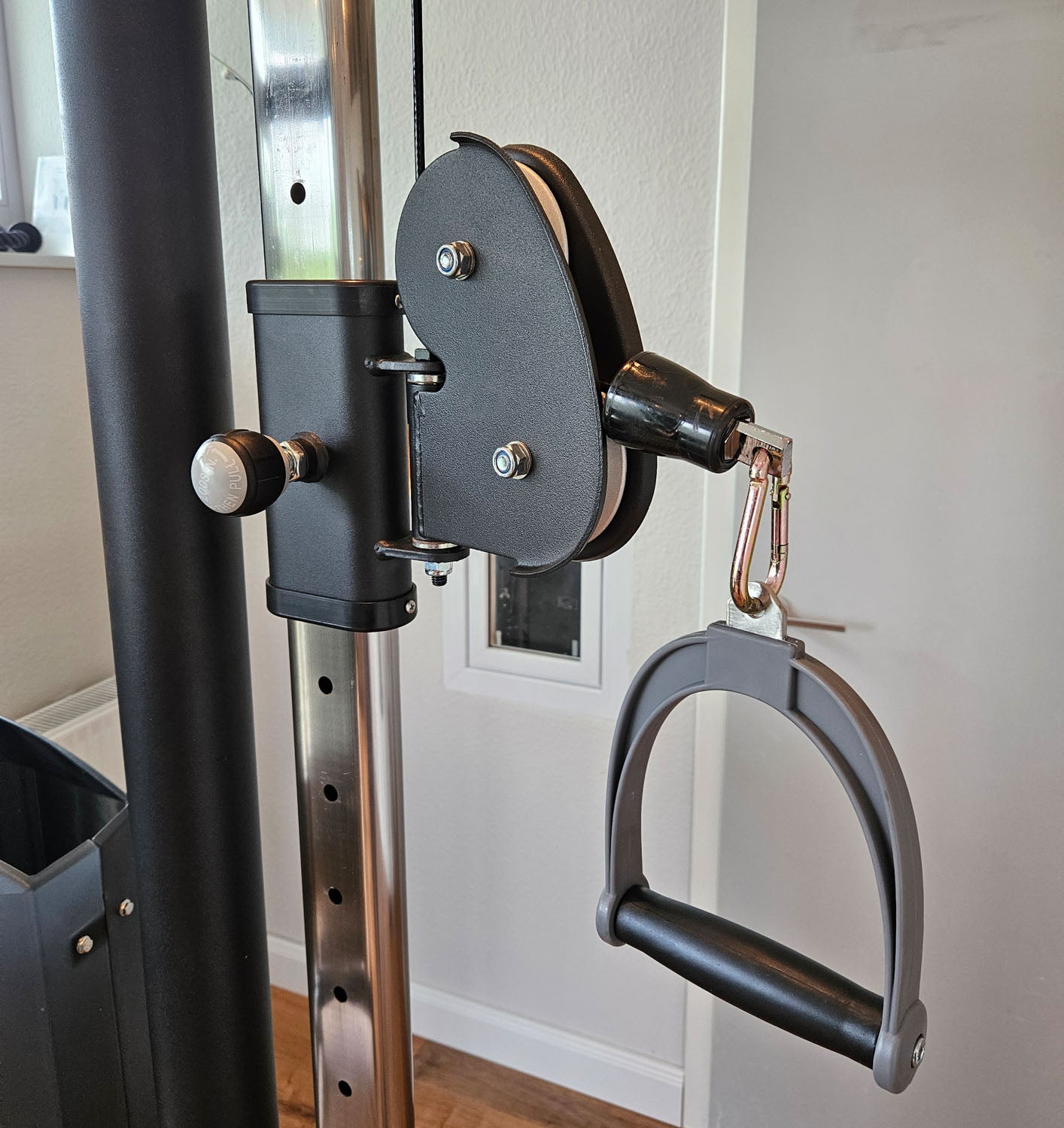 DankSport Enger Double Cable Pulley Height Adjustable - Dual Adjustable Cable Pulley - 2x 100kg Weight Blocks - Silver and Black - NEW