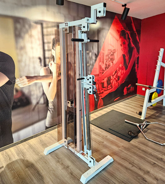 Gym80 Kabelzug höhenverstellbar, zwei Auszüge, Seilzug, Zugapparat 55kg, Rahmenfarbe Weiß, gebraucht - geprüfter Zustand mit Gebrauchsspuren