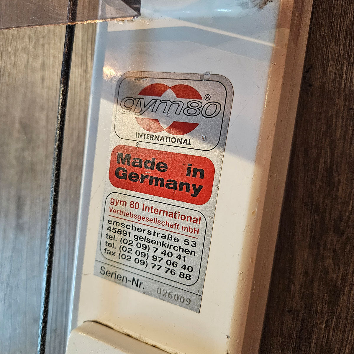 Gym80 Kabelzug höhenverstellbar, zwei Auszüge, Seilzug, Zugapparat 55kg, Rahmenfarbe Weiß, gebraucht - geprüfter Zustand mit Gebrauchsspuren