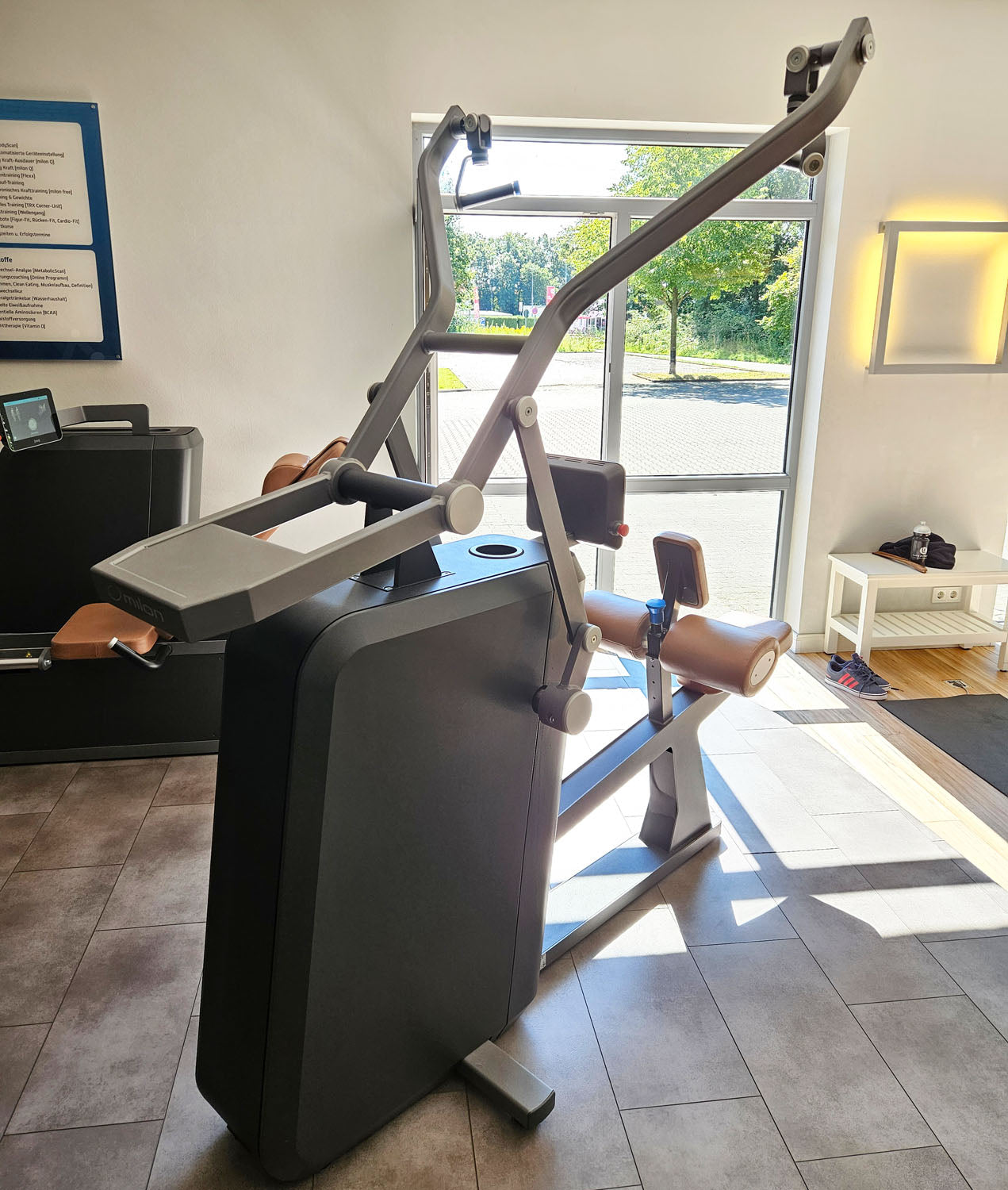 Milon Q Strength Circuit with 8 devices, built in 2017, including Milonizer, including delivery, used, overhauled and in mint condition - top condition