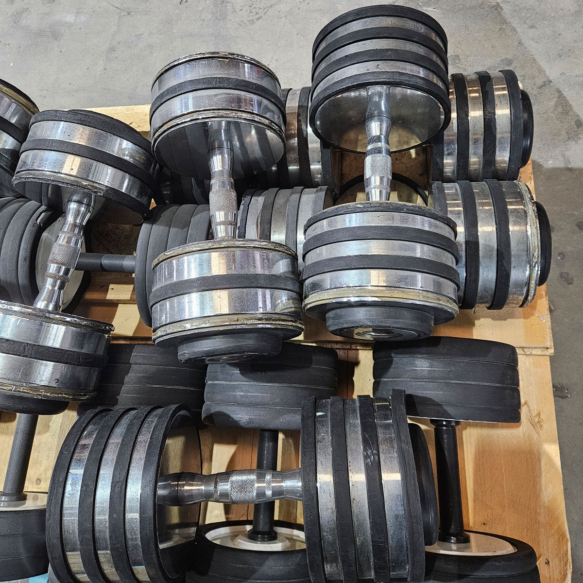 Kurzhantelsatz aus Guss bzw Chrom von 40 bis 50kg in 2,5kg Stufen ( 5 Paare ) Oldschool, gebraucht - mit Gebrauchsspuren