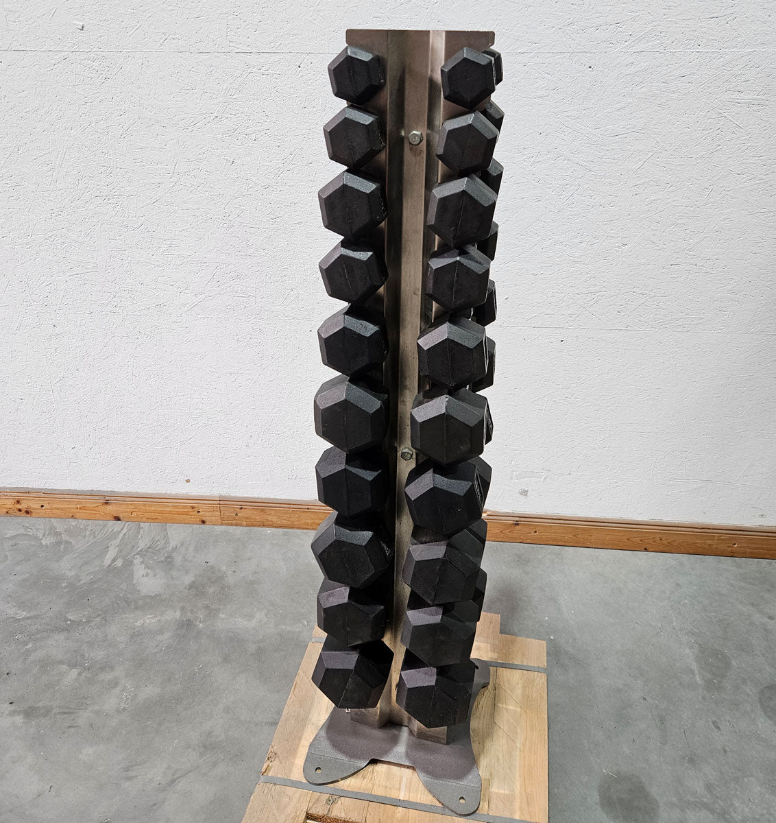 Gummi HEX Hantelsatz Paare 1-10kg, 10 Paare inkl. Ständer von Gymleco, Rahmenfarbe Anthrazit, Hexagonal Kurzhanteln, gebraucht mit Gebrauchsspuren