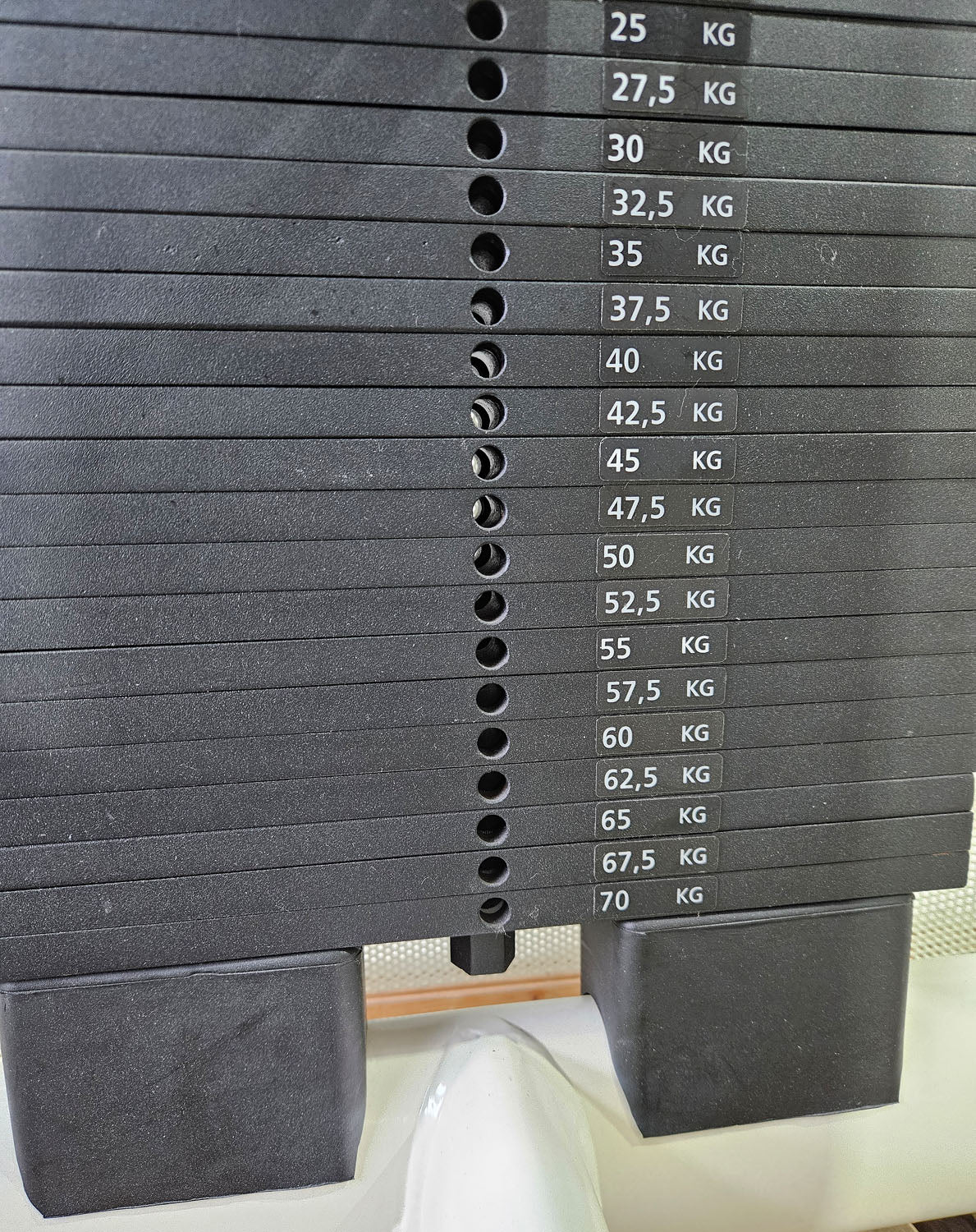 Gym80 3022 Butterfly, Sygnum, Bruststabilisator, Farbe Weiß, gebraucht - überholter Zustand