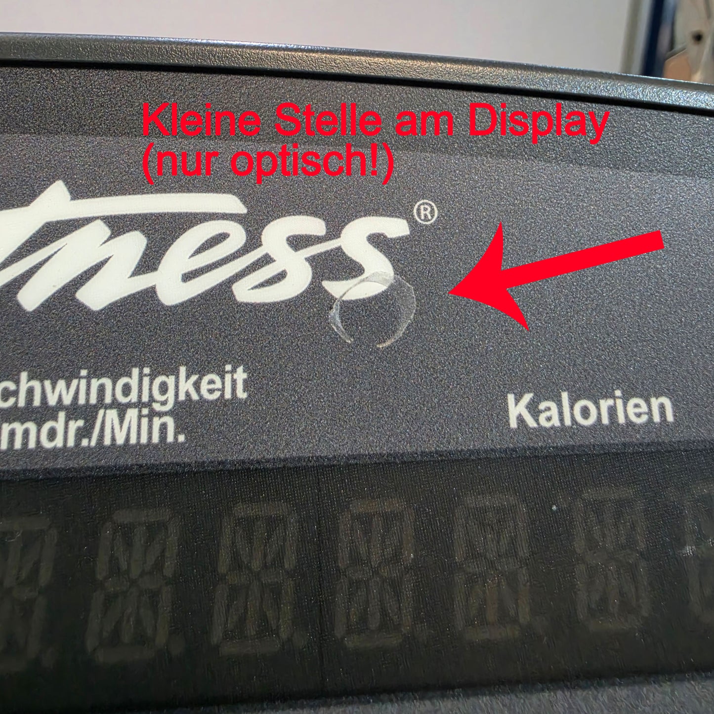 Life Fitness Ergometer Lifecycle, Integrity Serie, LED Konsole, Anthrazit - gebraucht - überholter Zustand, kleine optische Stellen am Display