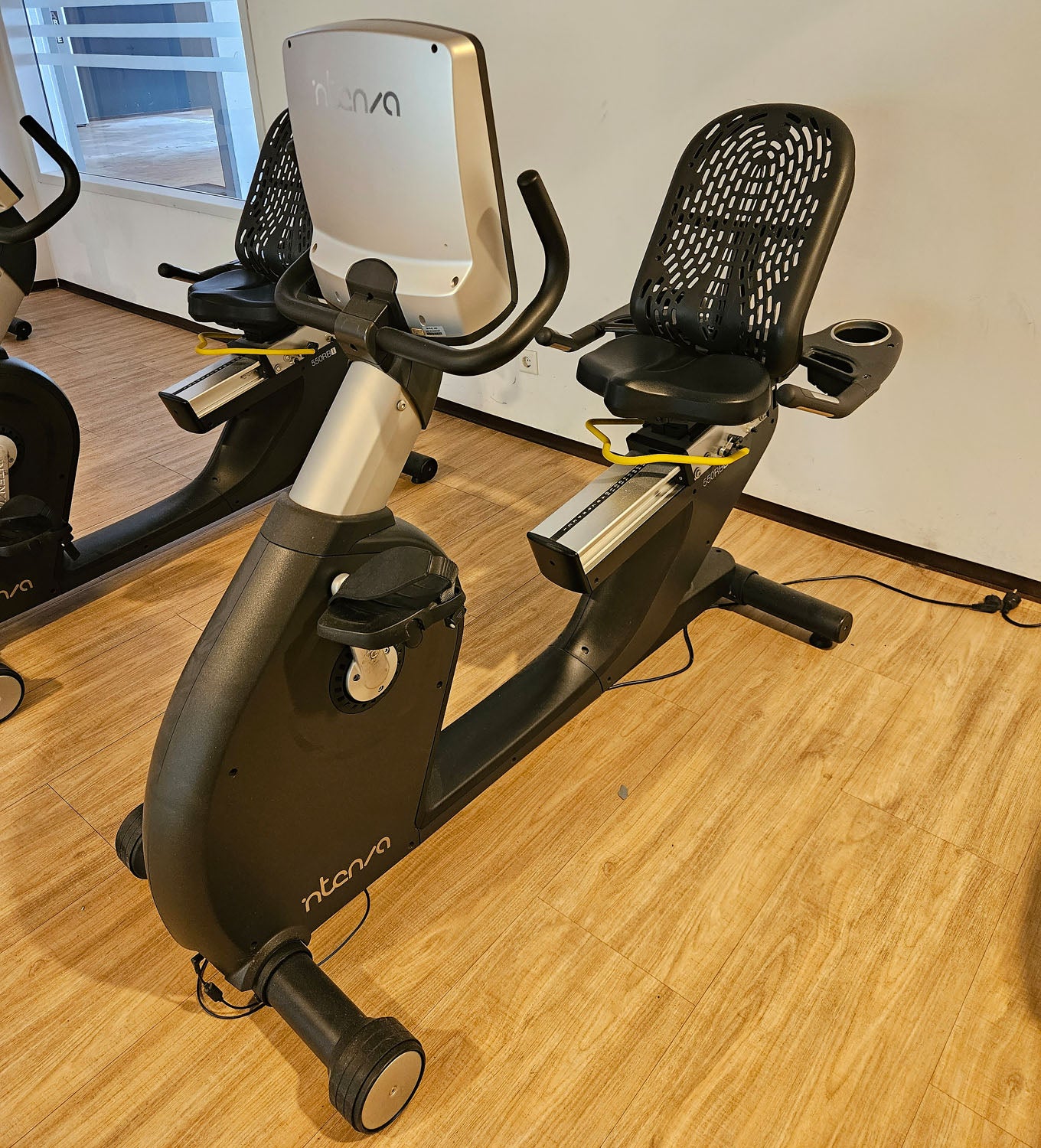 Intenza Recumbent 550 RBe, LiegeErgometer, Touch Display, gebraucht - überholter Zustand