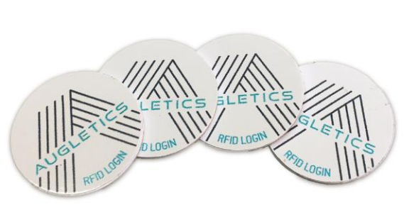 Vier Augletics RFID-Login-Chips für Fitnessgeräte.