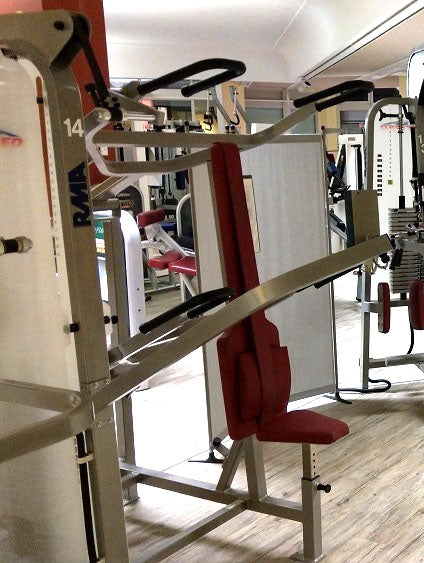 RMA Shoulder Blade Fixator / Support Press - Lat Pulldown and Dips - 2-in-1 Combination Device - Silver, Used - Refurbished Condition