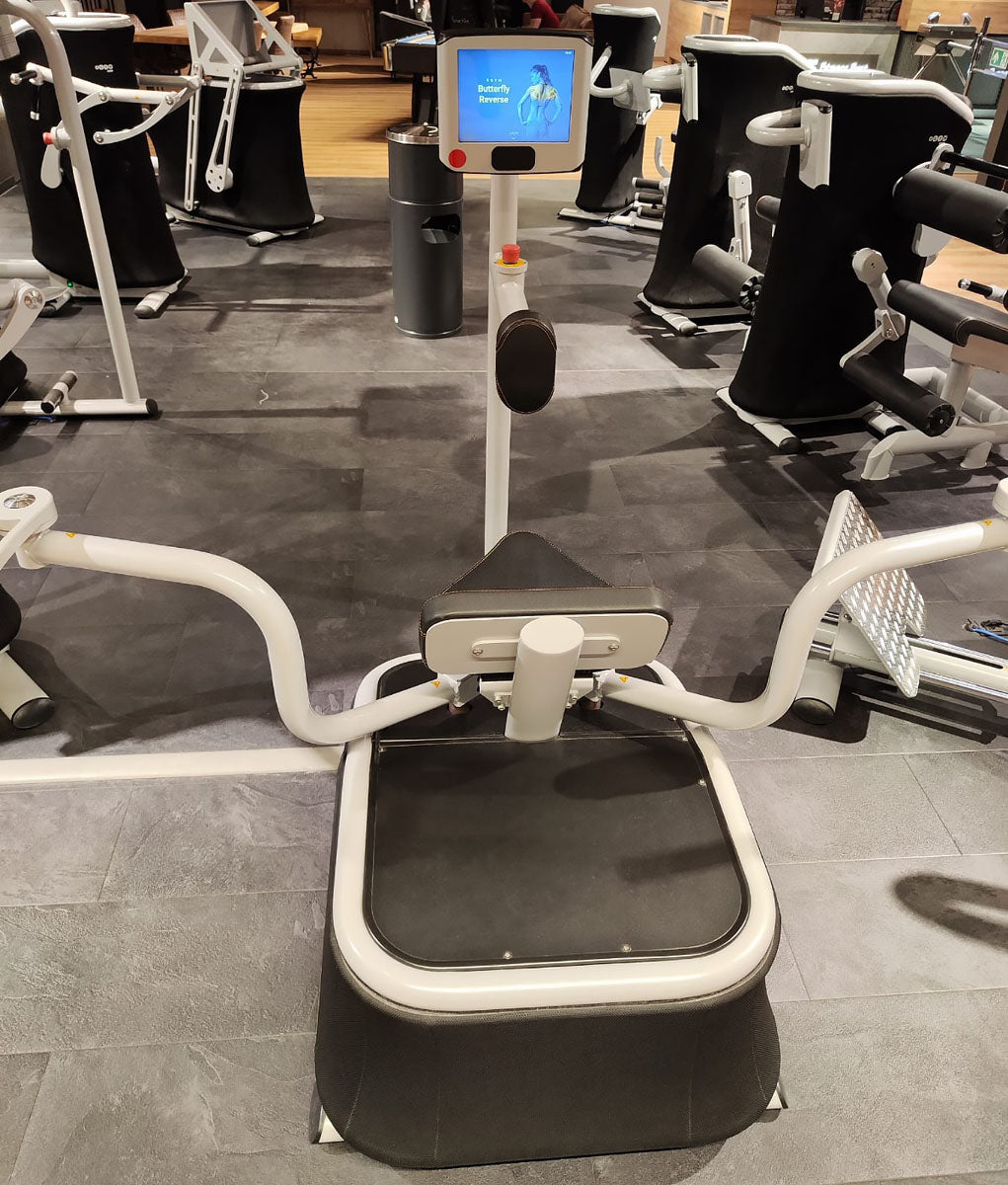 eGym 9er Kraft Zirkel, 9 Kraftgeräte, inkl. PREMIUM Software, Baujahr 2015, Free Flow Technik, gebraucht - überholter Zustand