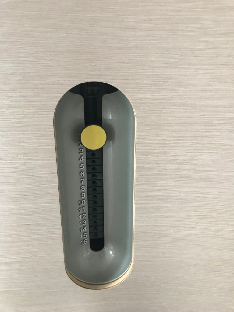 TechnoGym Kinesis Class Wand, Set mit 4 Modulen und TV, gebraucht, guter Zustand