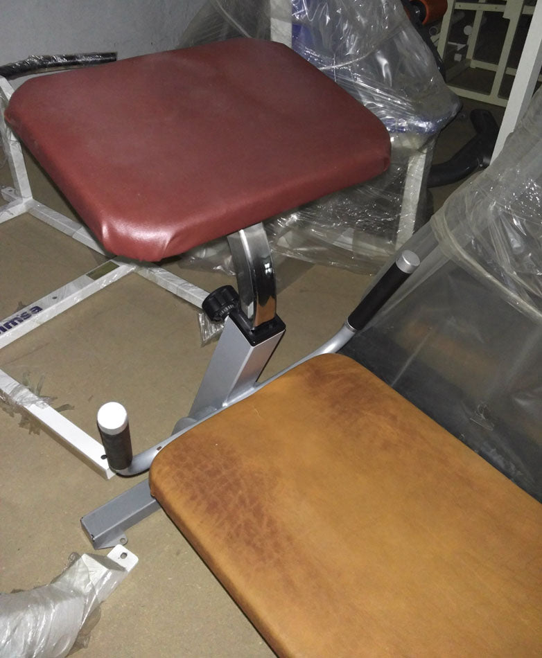 Proxomed abdominal bench, frame silver, upholstery brown, used - tested condition with minor signs of wear