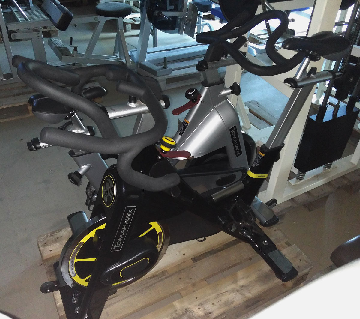 Tomahawk Indoor Cycle S-Serie, Silber, gebraucht - 15 Stück