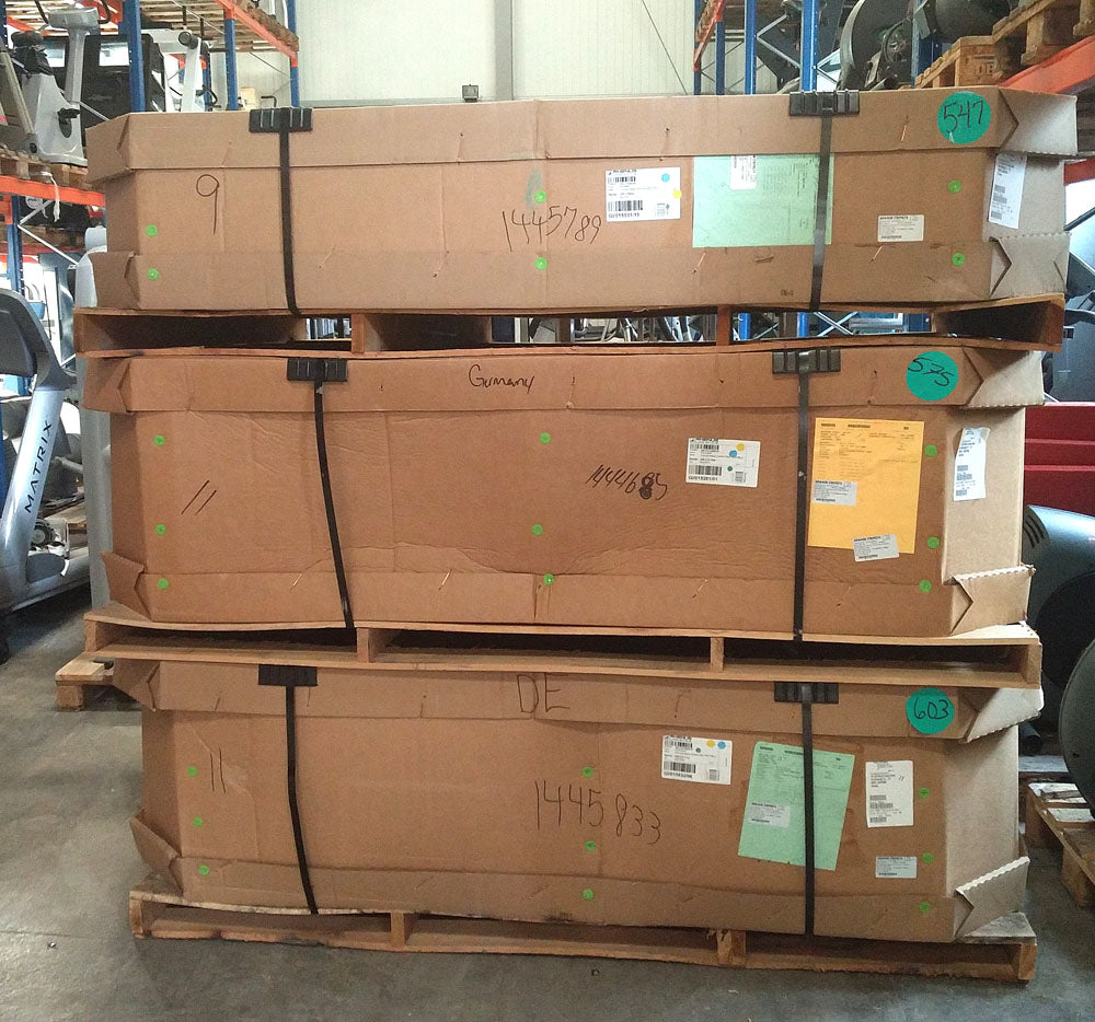 Hammer Strength Pullover, Plate-Loaded, Overlays, Color Black, Padding Black, NEW & OVP