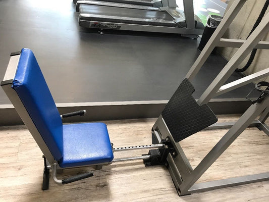 Künzler Beinpresse, sitzend, 250kg Gewichtsblock, Silber, gebraucht