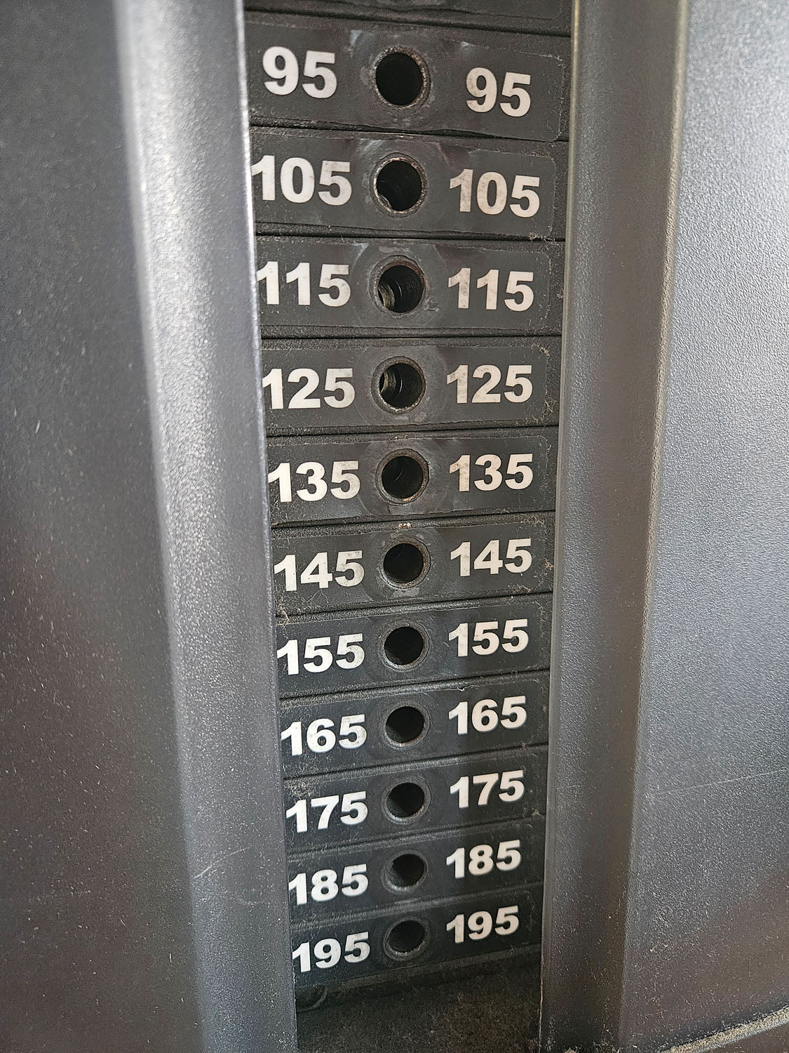 Life Fitness Beinpresse sitzend, Leg Press, Signature Serie, 195kg Gewichtsblock, Rahmenfarbe Silber, gebraucht - überholter Zustand