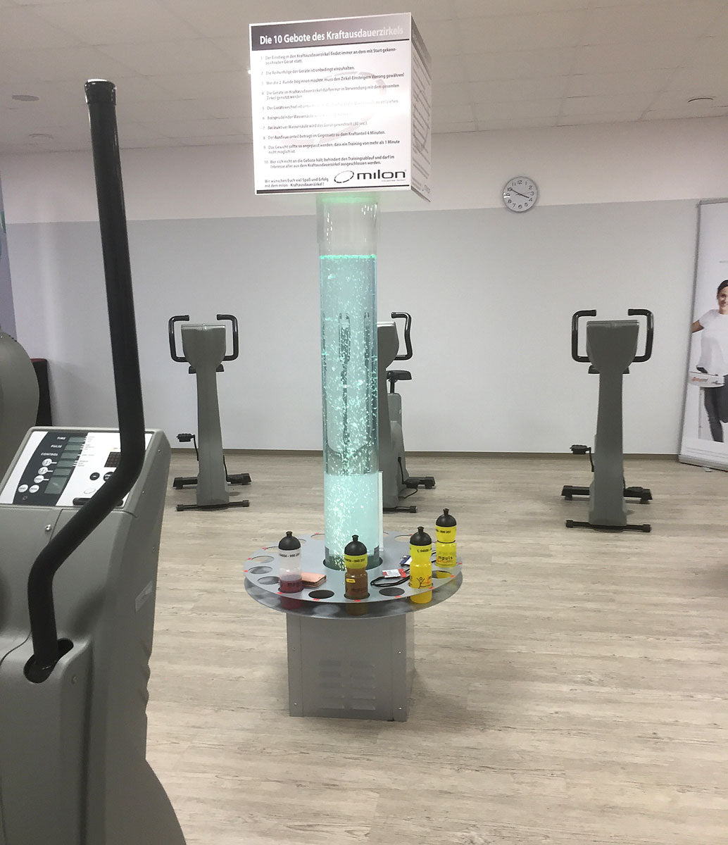 Milon 12er Kraft Ausdauer Zirkel, mit Zubehör und Software, Rote Polster, gebraucht - überholter Zustand