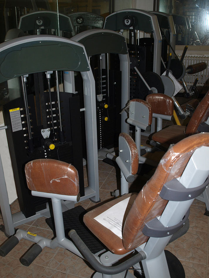 Jimsa Smartline-, Proline- und Benchline Gerätepark, 25 Kraftgeräte, Farbe Silber, Ausstellungsstücke